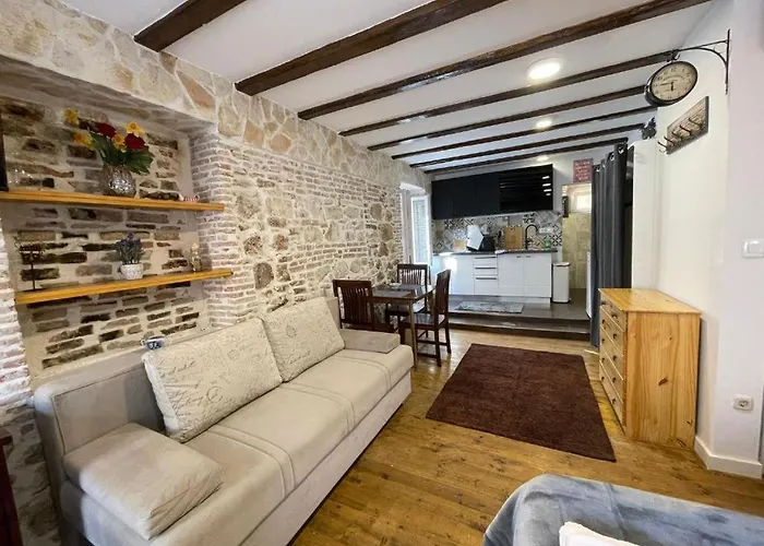 Tequila Two Apartment *